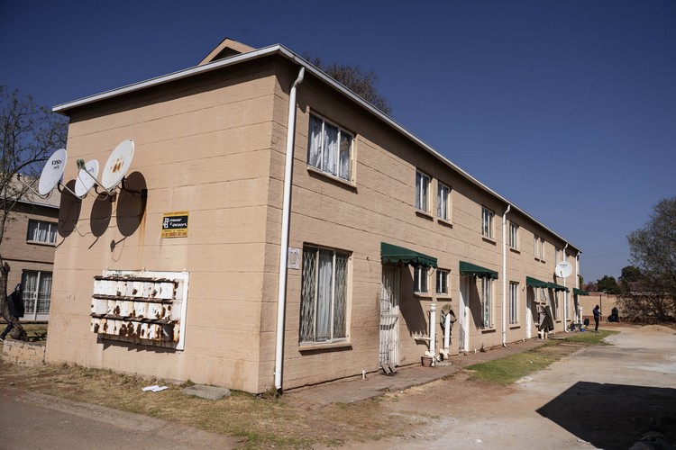Germiston Gauteng South Africa College tries to evict 27 families to make way for students - South